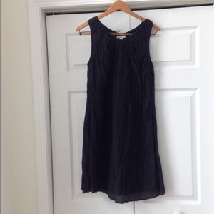 Garnet Hill crinkle dress in size 10